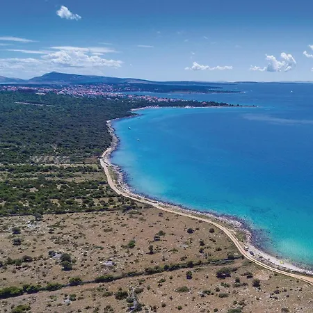 2 Bedroom Awesome In Pag * Pag Town